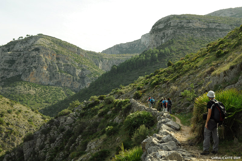 Ruta de Senderismo Barranc de l'Infern, La Catedral del Senderismo - Vall de Laguar, Alicante Ruta de Senderismo Barranc de l'Infern, La Catedral del Senderismo - Vall de Laguar, Alicante