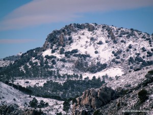 Pla de la Casa con nieve - senderismo Alicante