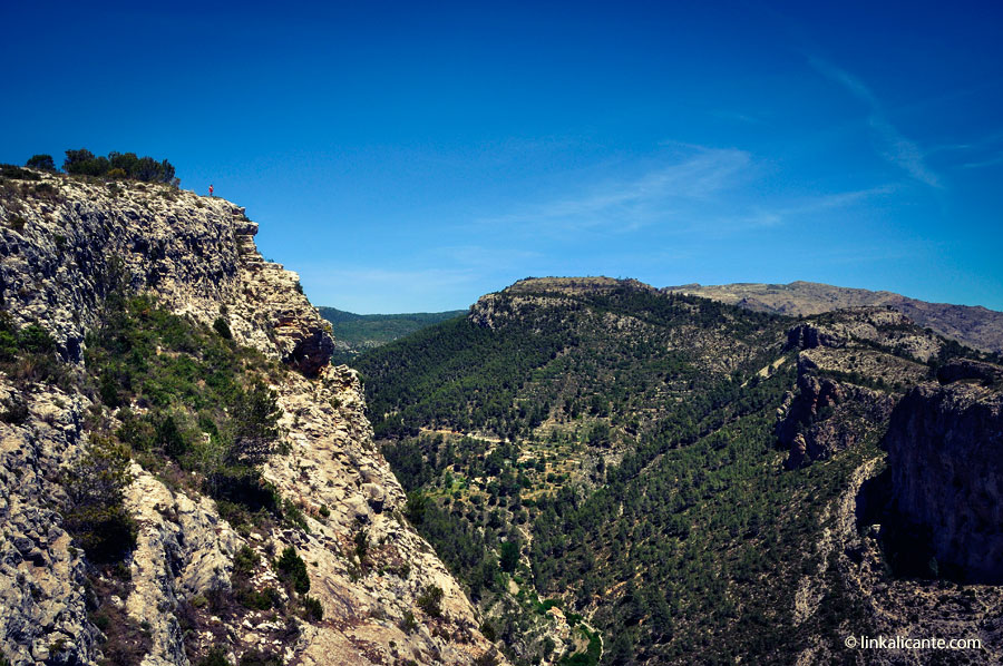 Ermita de Sant Cristòfol y Barranc del Cint (Alcoi)