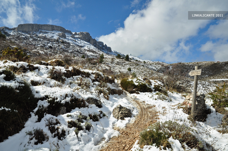 Ruta Aitana con nieve desde Partegat