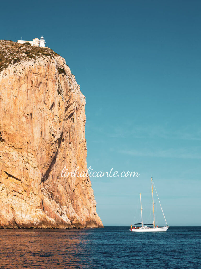 alquiler-barco-denia-cabo-san-antonio-reserva-marina