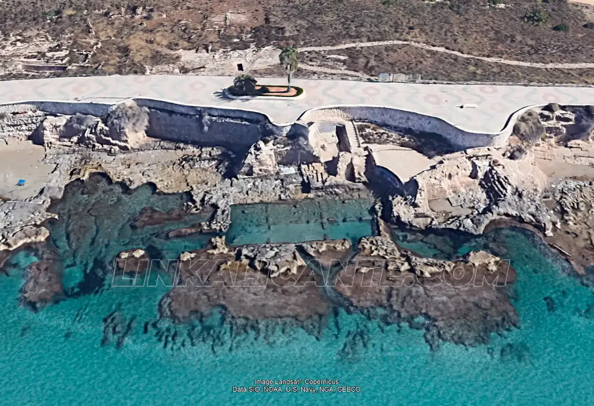 Baños de la Reina, Calpe, Google Earth