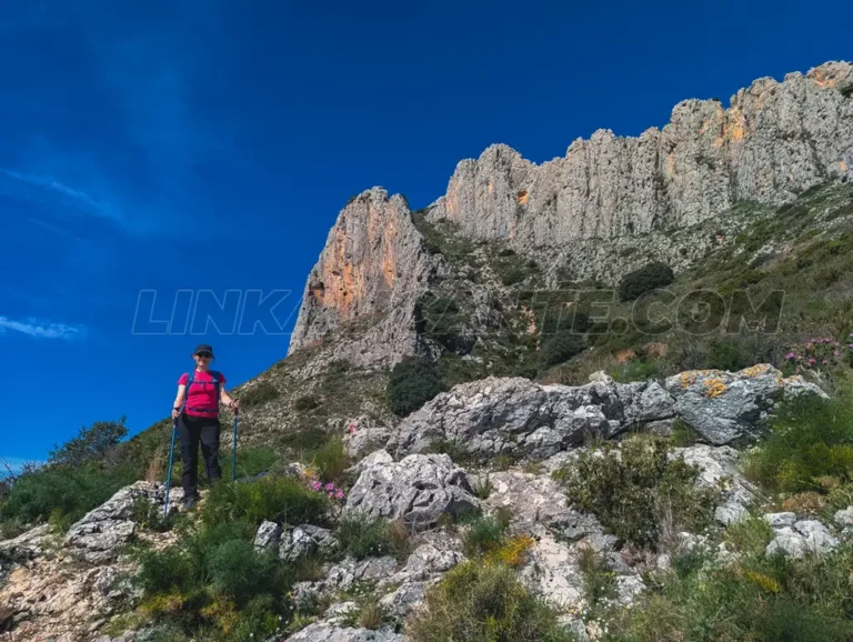Benicadell por El Regall desde Beniarrés
