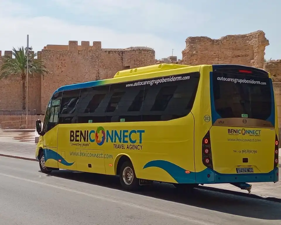 Cómo ir del aeropuerto de Alicante-Elche hasta Benidorm - LinkAlicante