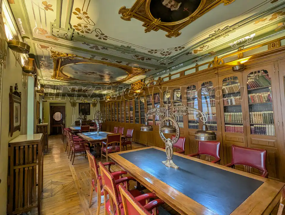 7 Rutas y Planes para disfrutar en Alcoy en Navidad y semanas previas 8 Biblioteca del Círculo Industrial, Alcoy