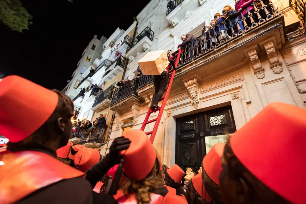 7 Rutas y Planes para disfrutar en Alcoy en Navidad y semanas previas 10 Cabalgata Reyes Magos Alcoi