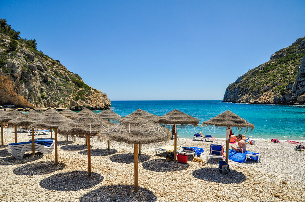 cala-granadella-java-servicios