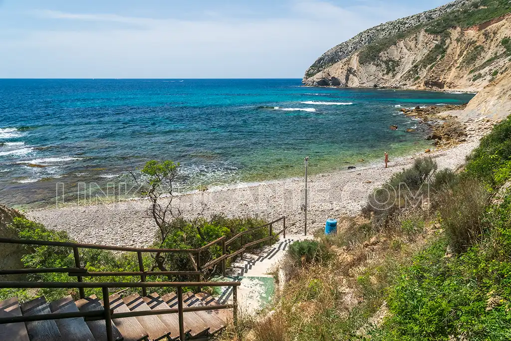 Cala Les Urques, escaleras