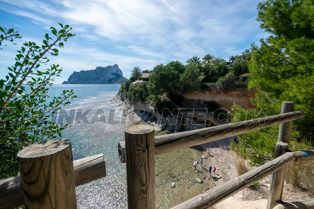 Cala del Mallorquí, Calpe