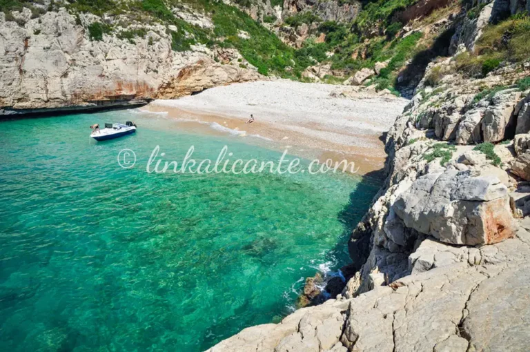 Calas escondidas de Alicante