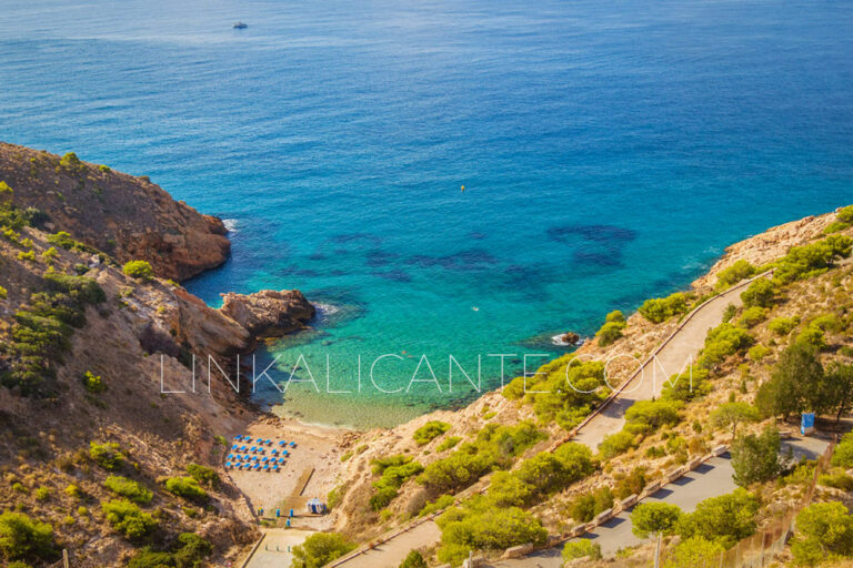 Las 12 Calas de Alicante Imprescindibles para visitar en 2026 39 Cala del Tio Ximo, Benidorm