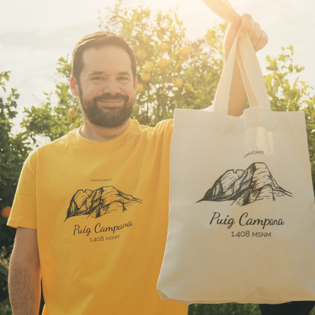 Camisetas y bolsas de tela "Puig Campana"