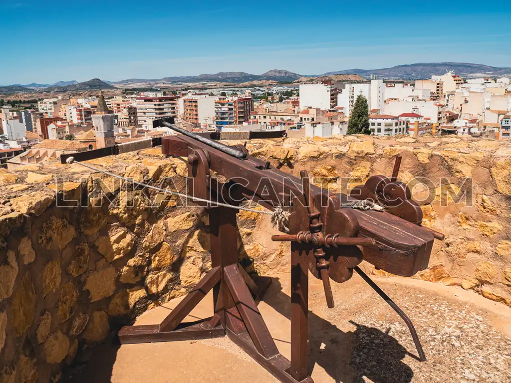 Ballesta en el Castillo de Villena