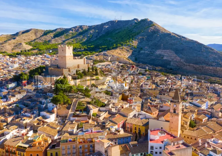 Castillo de la Atalaya, Villena