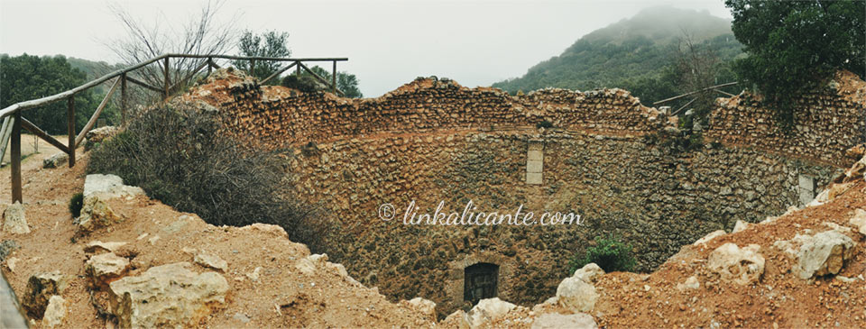 Cava Coloma o Pou del Carrascar (Font Roja)