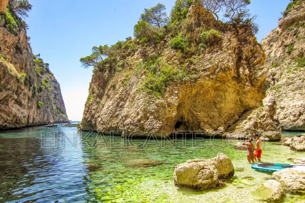 Cala en Caló de Jávea