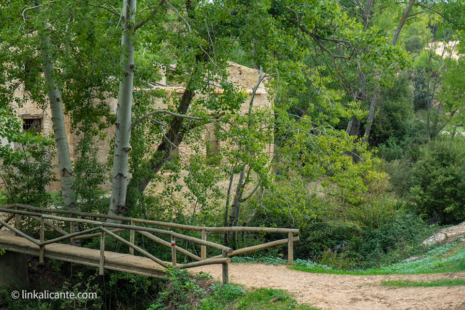 Fábrica de Blanes, ruta del nacimiento del Vinalopó