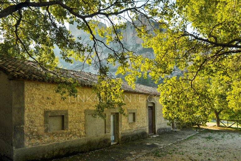 Font de Partegat, Benifato, Sierra de Aitana