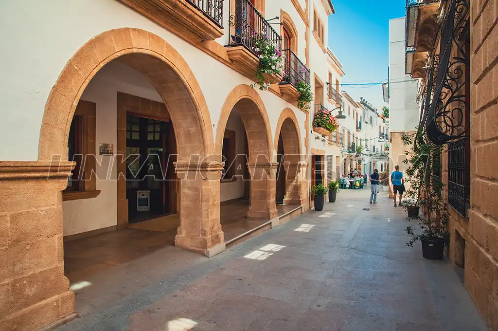 Qué ver en Jávea y alrededores: 11 lugares y planes imprescindibles 14 Qué ver en Jávea - casco antiguo