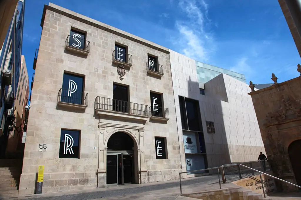 MACA Museo de Arte Contemporáneo de Alicante