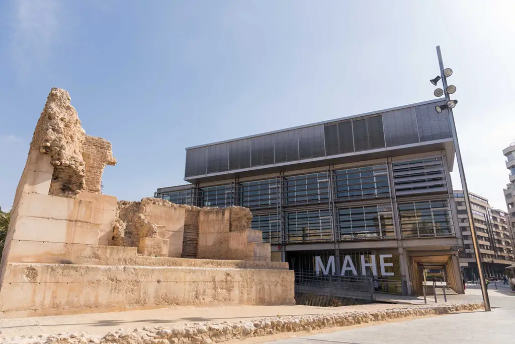 MAHE Museo Arqueológico y de Historia de Elche