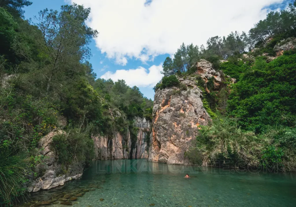 montanejos-fuente-banos-aguas-termales-castellon