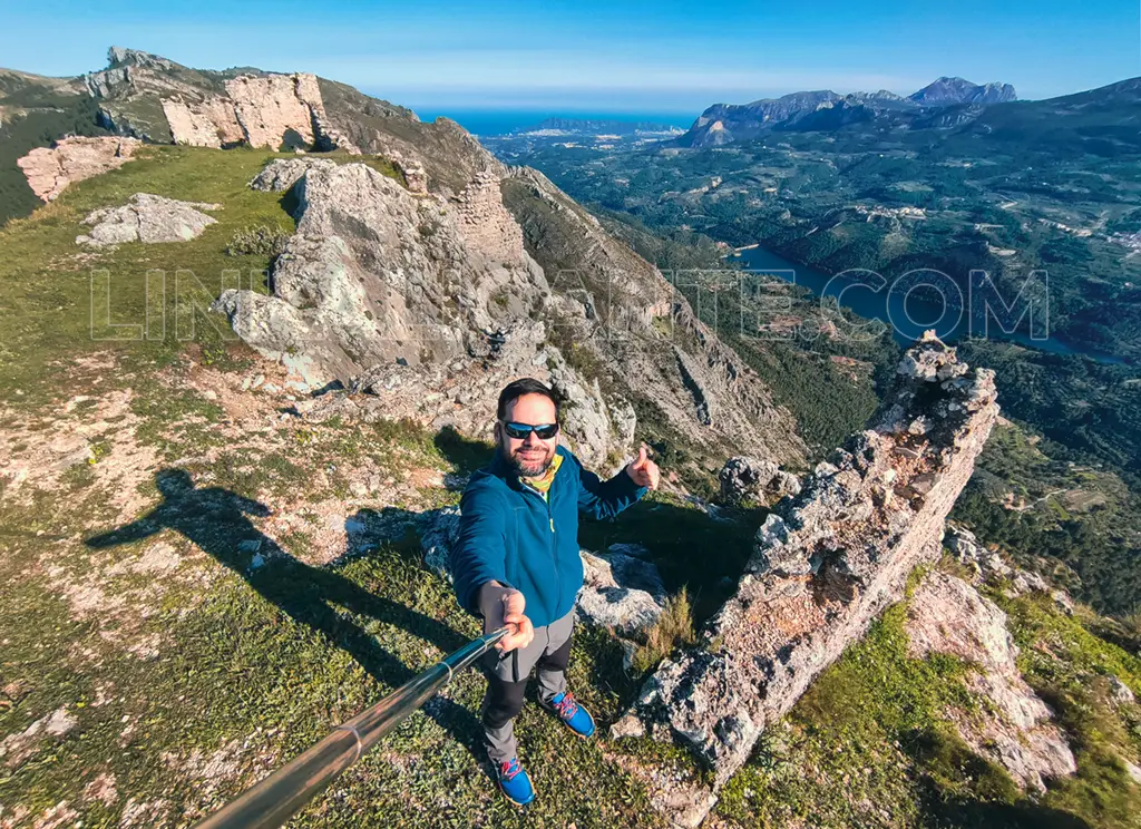 penya-castellet-beniarda-guadalest