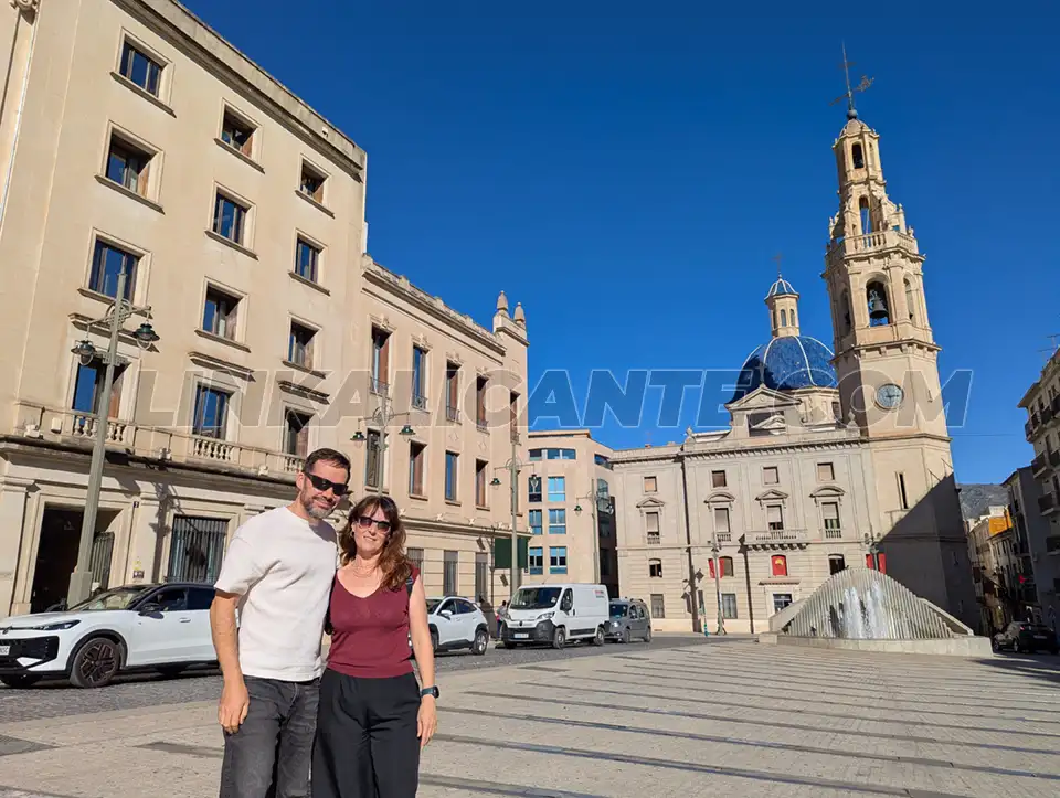 Qué ver en Alcoy en un día: ruta a pie por sus lugares imprescindibles 4 Plaça d'Espanya, Alcoy