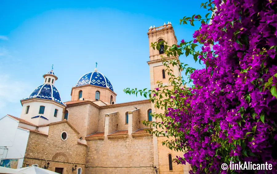 Qué ver en Altea - Plaza de la Iglesia