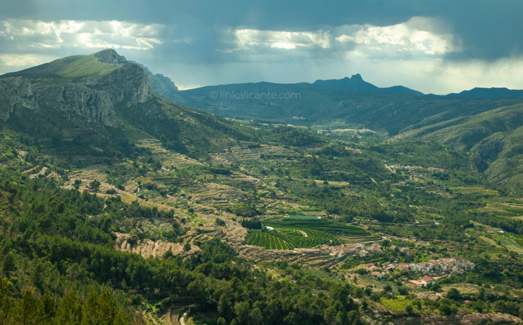 Ruta de los 8 Pueblos, la Vall de Gallinera