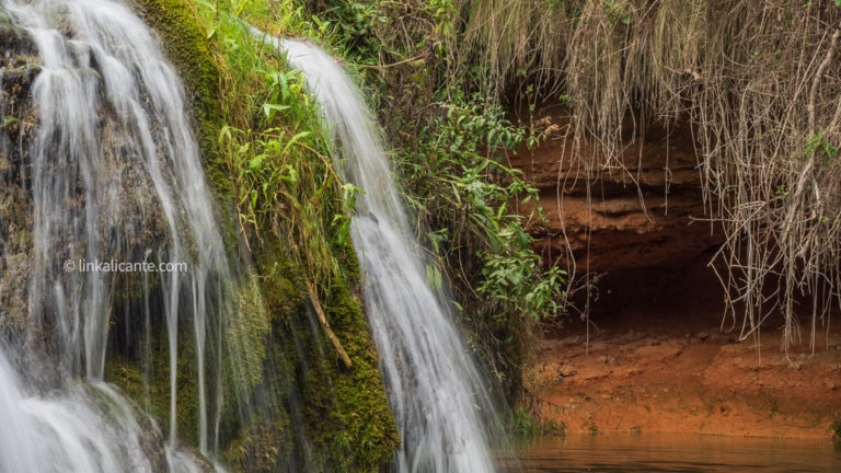 Ruta de senderismo Font de la Coveta, Nacimiento del Vinalopó