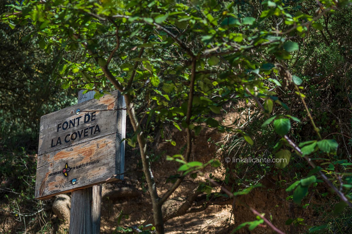 Ruta de senderismo Font de la Coveta - nacimiento del Río Vinalopó