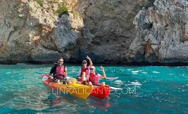 Ruta en kayak a la Cova Tallada