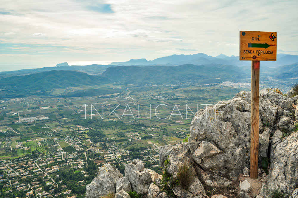 Montgó summit from Dénia