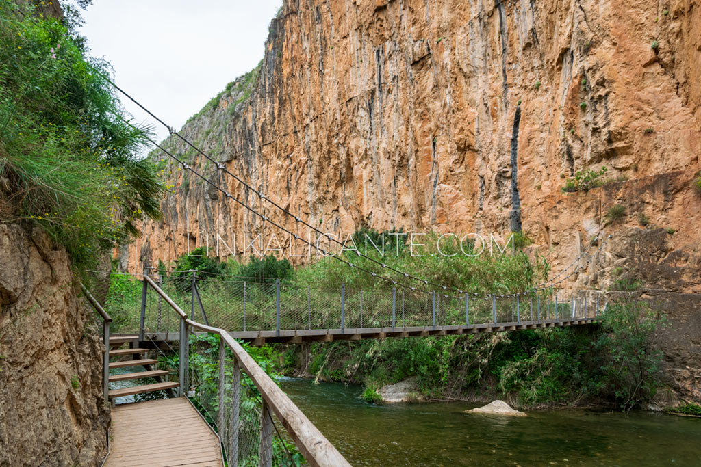 route-hanging-bridges-chulilla-hoces-turia-fprieto-003