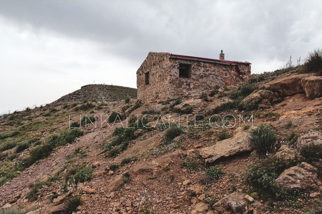 ruta-sierra-callosa-pico-cortado-alto-aguila-04