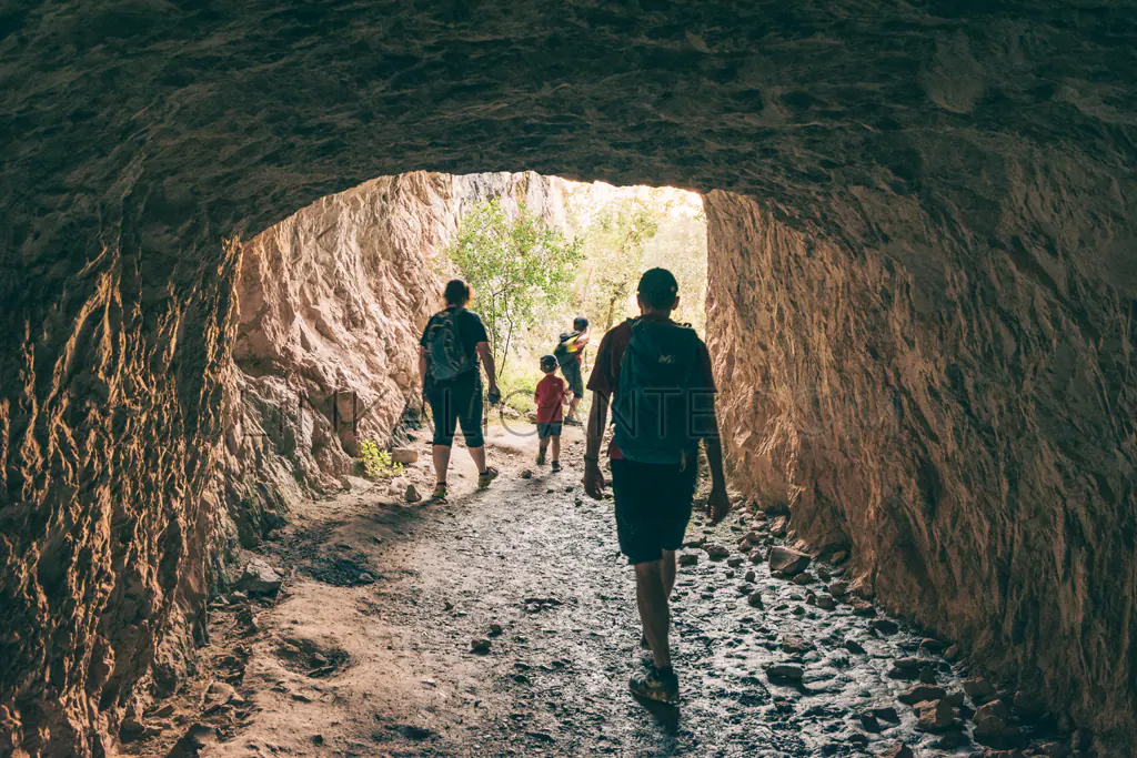 Simple Routes in Alicante - Family Hiking