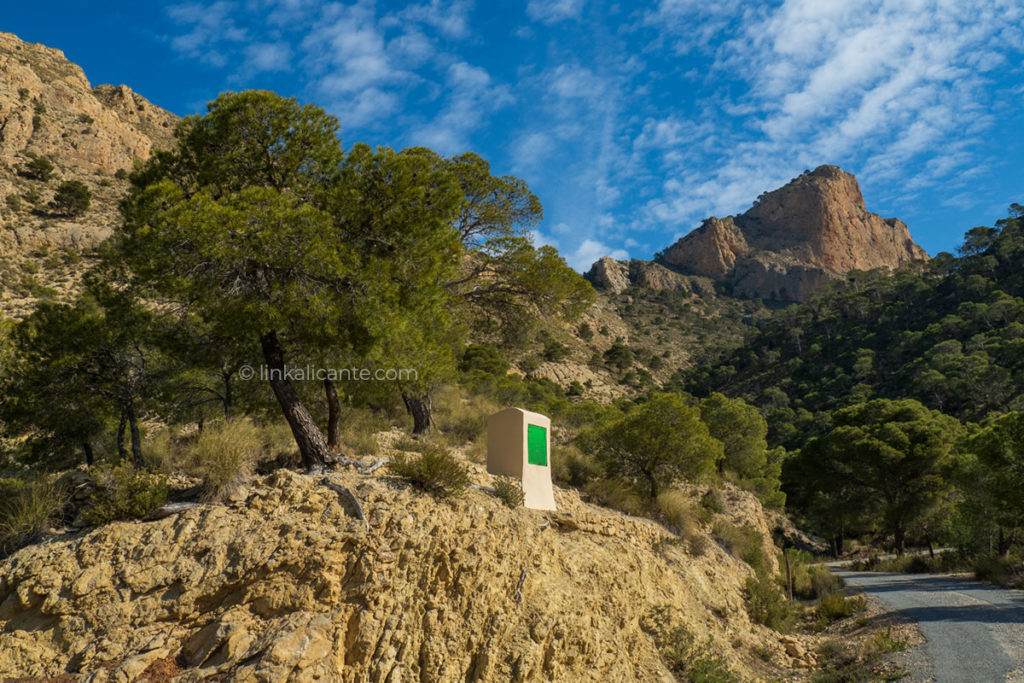 Ruta Senderismo Silla del Cid por les Covatelles