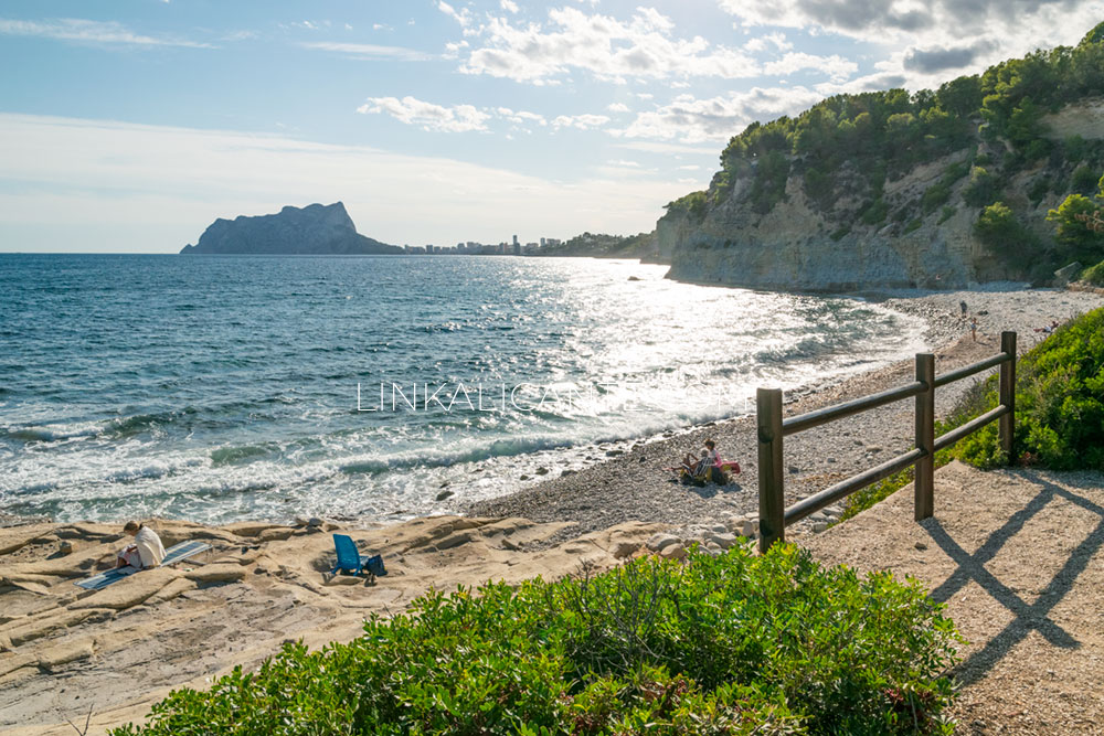 Cala Baladrar