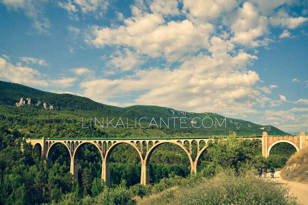 La Vía Verde de Alcoy - El Pont de les Set Llunes