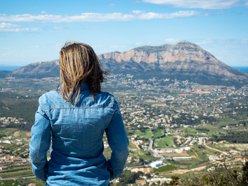 El Montgó desde el Puig de la Llorença